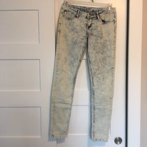 Wash Jeans
